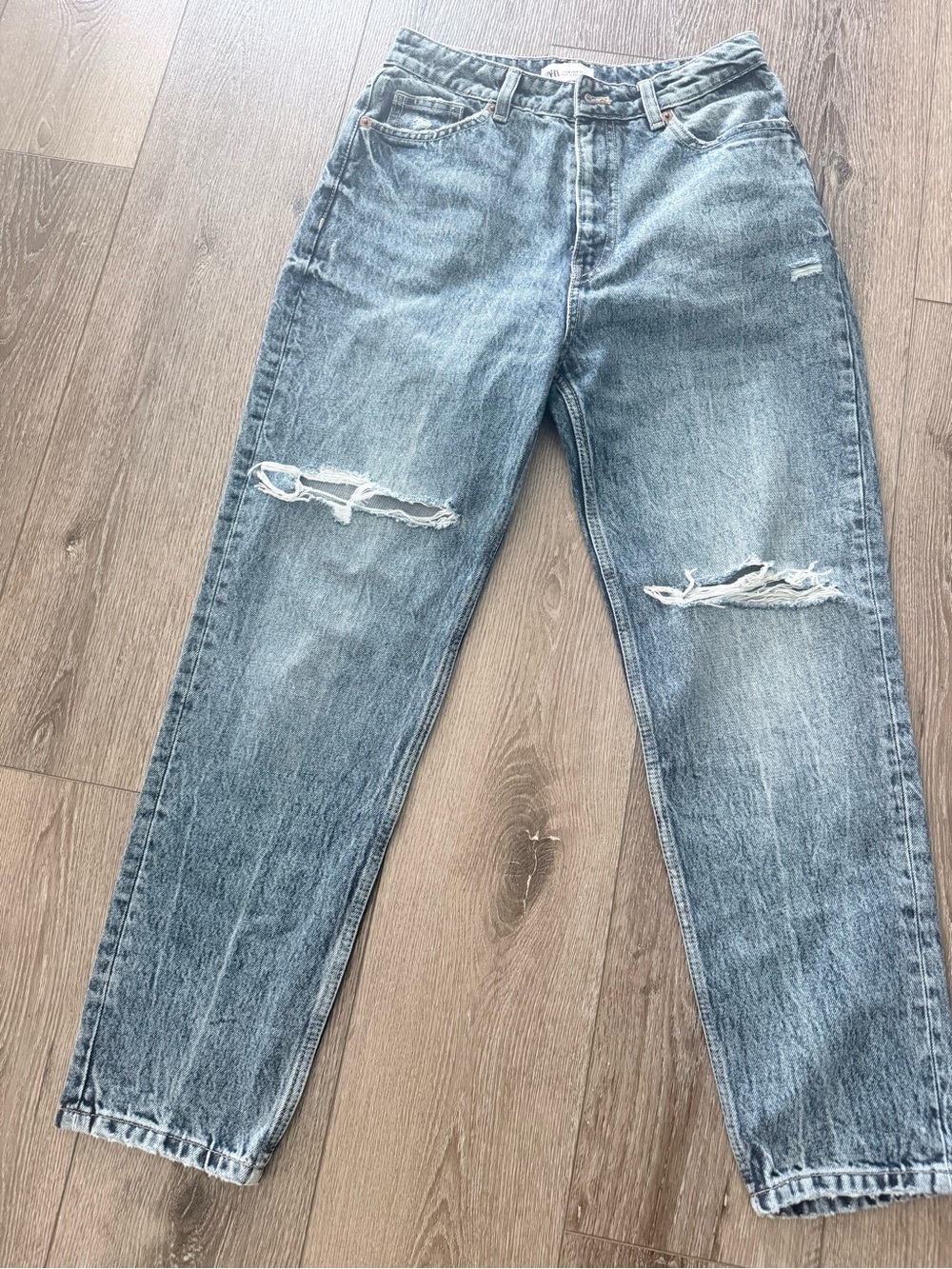 Zara High-Rise Light Blue Distressed Women's Jeans